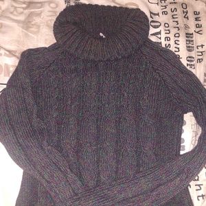 long sleeved turtle neck sweater